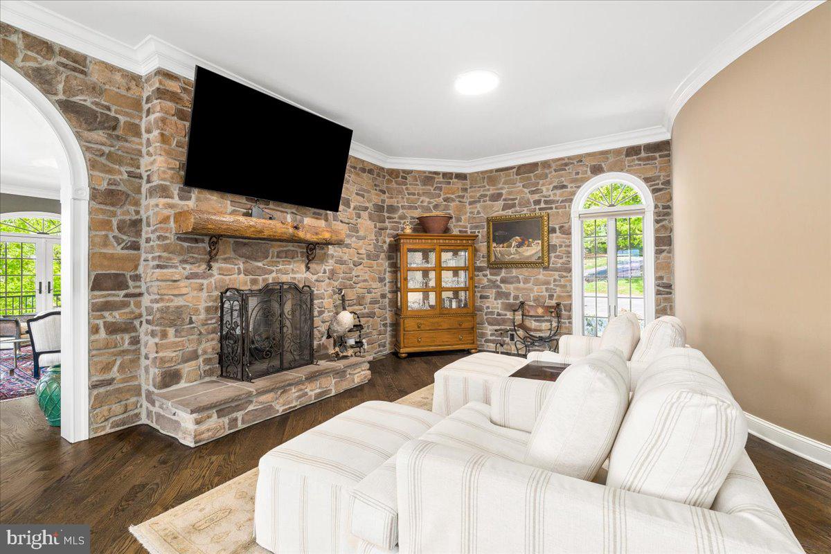 STONECREST - Residential