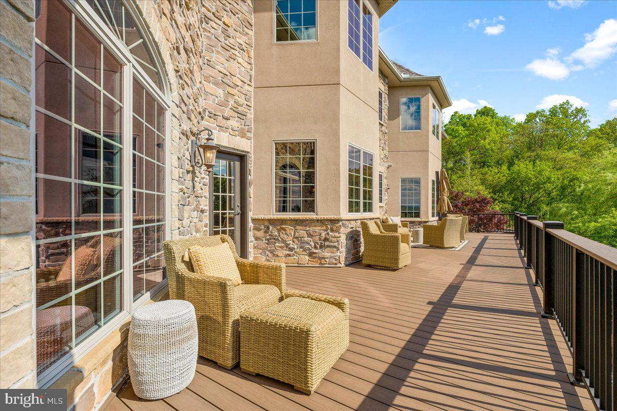 STONECREST - Residential