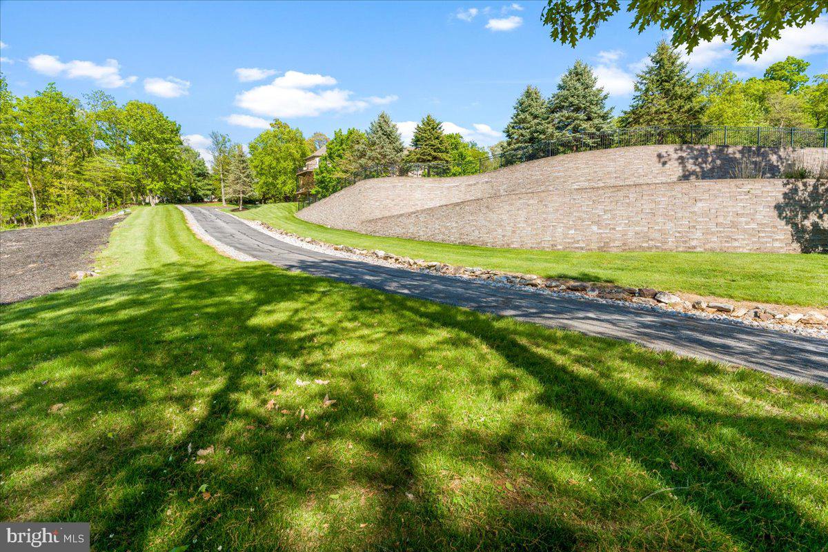 STONECREST - Residential