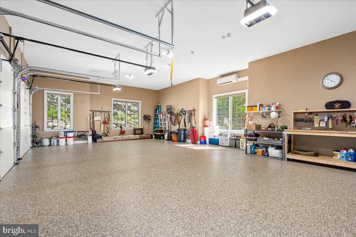 STONECREST - Residential