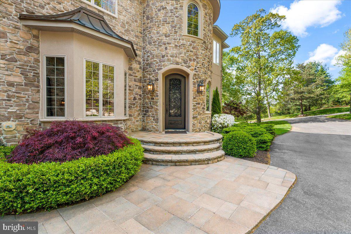 STONECREST - Residential