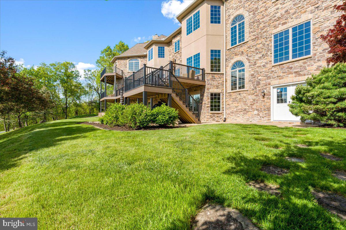STONECREST - Residential