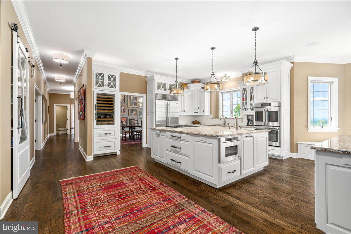 STONECREST - Residential