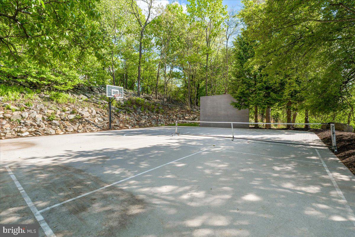 STONECREST - Residential