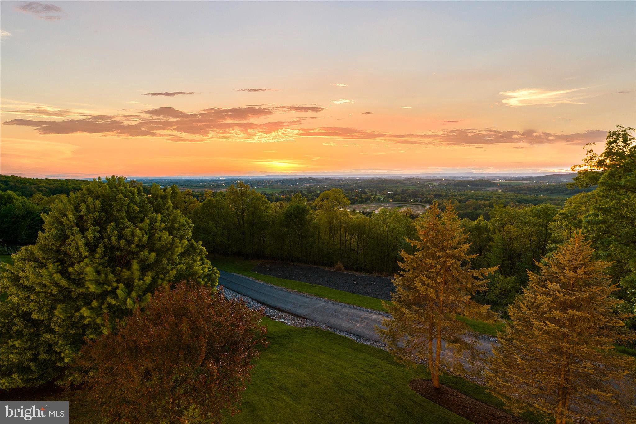 STONECREST - Residential