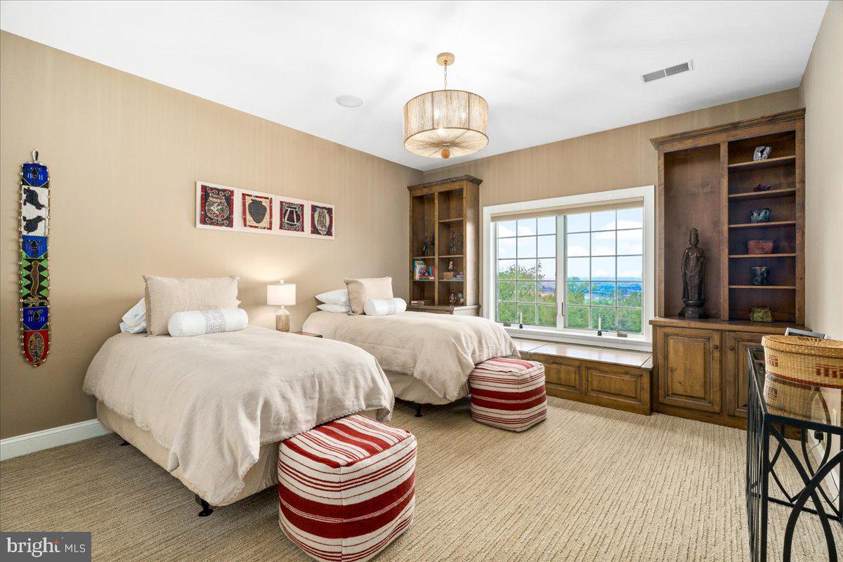 STONECREST - Residential