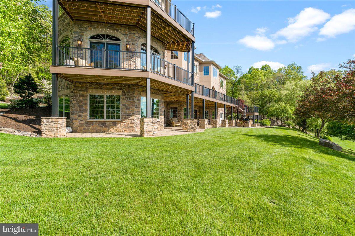 STONECREST - Residential