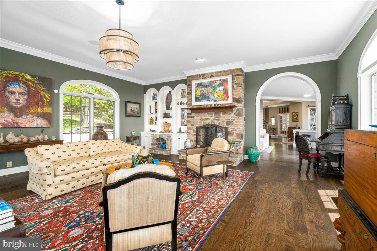 STONECREST - Residential