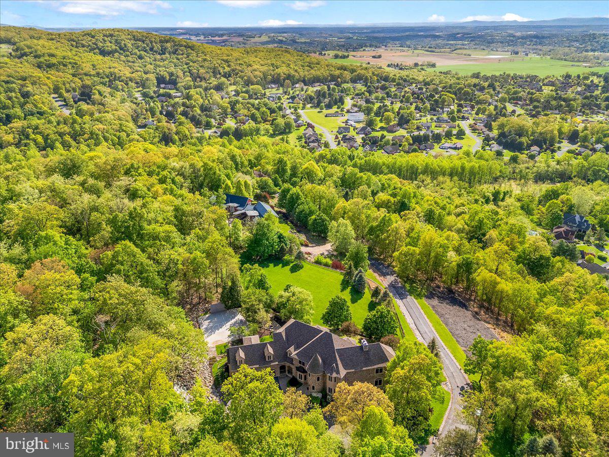 STONECREST - Residential