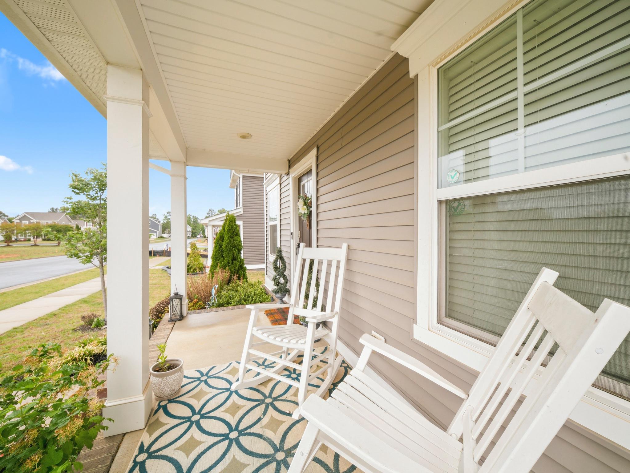 LADYSMITH VILLAGE - Residential