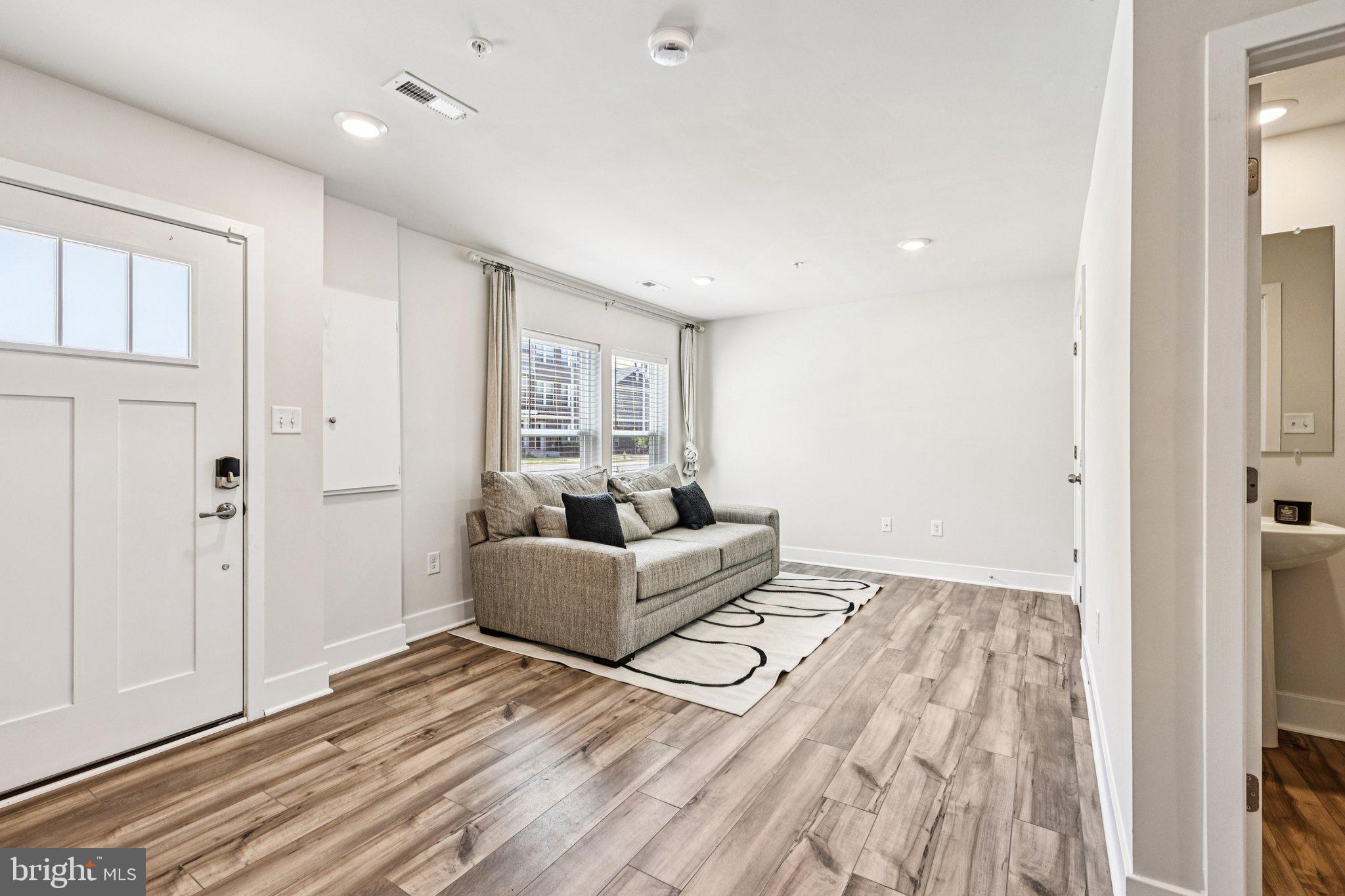 BRYANS ROAD - Residential