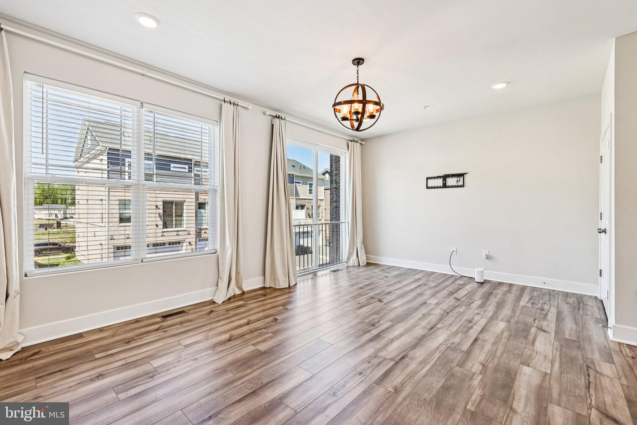 BRYANS ROAD - Residential