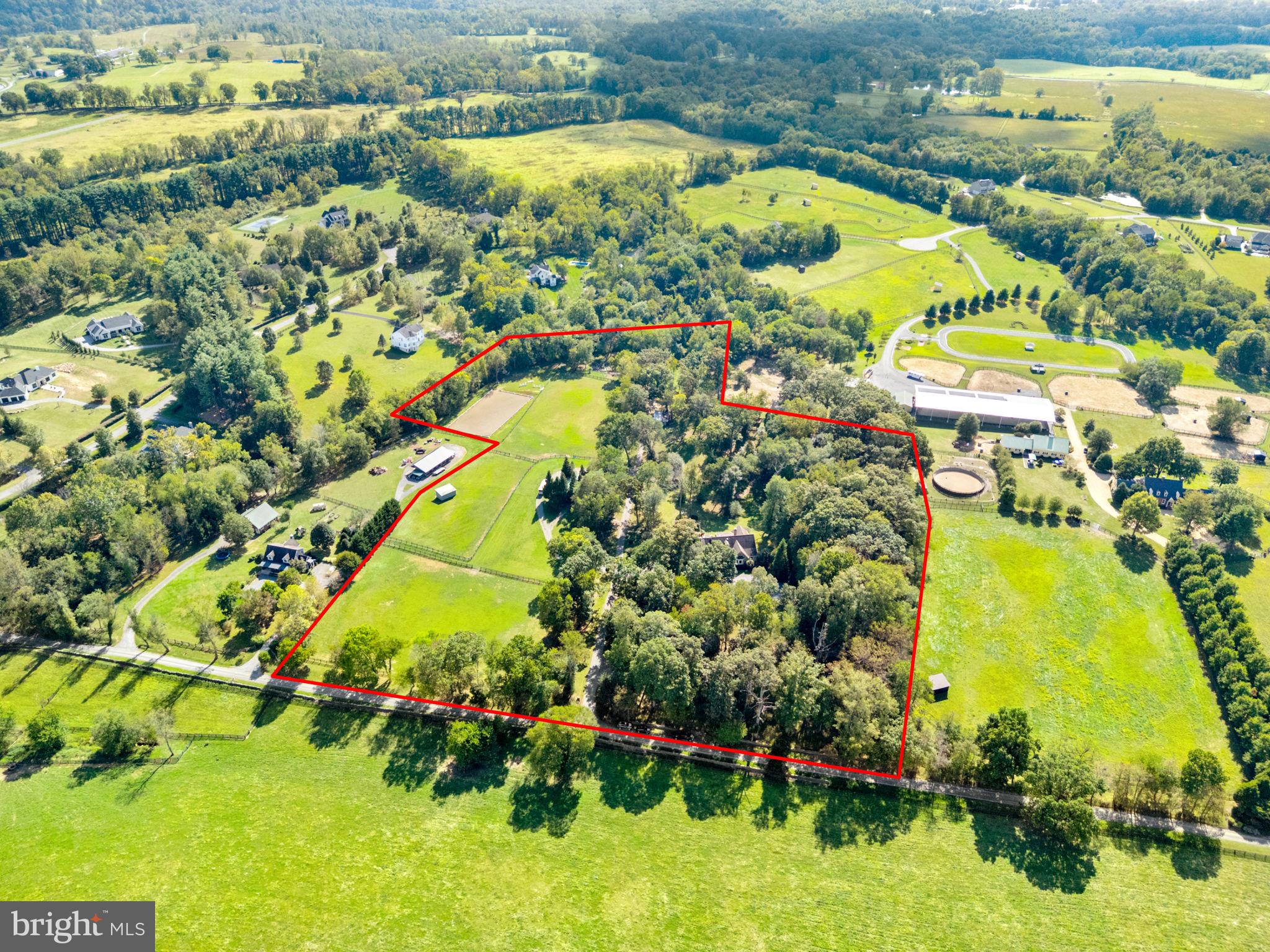 TROUGH HILL - Residential