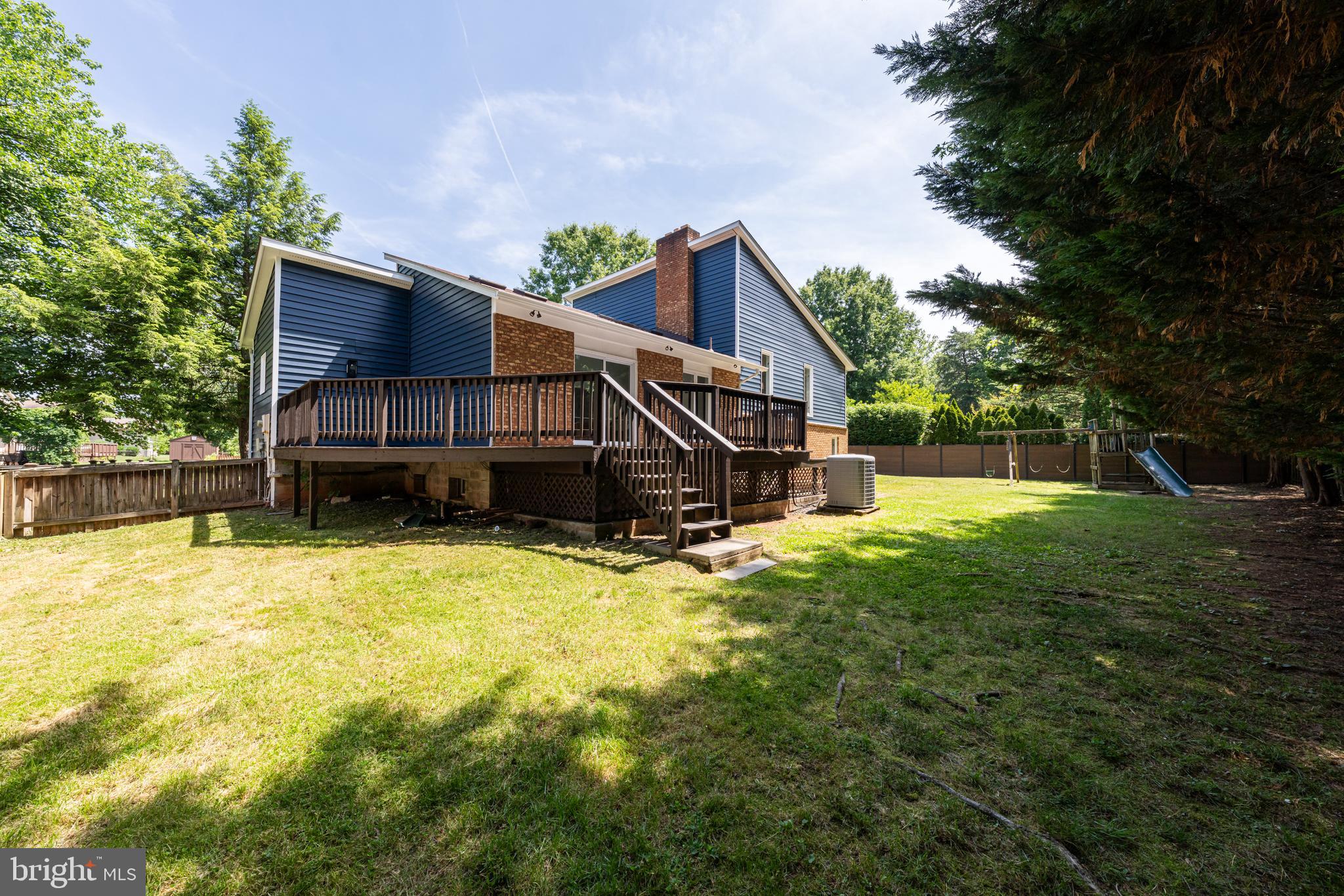 CHALET WOODS - Residential