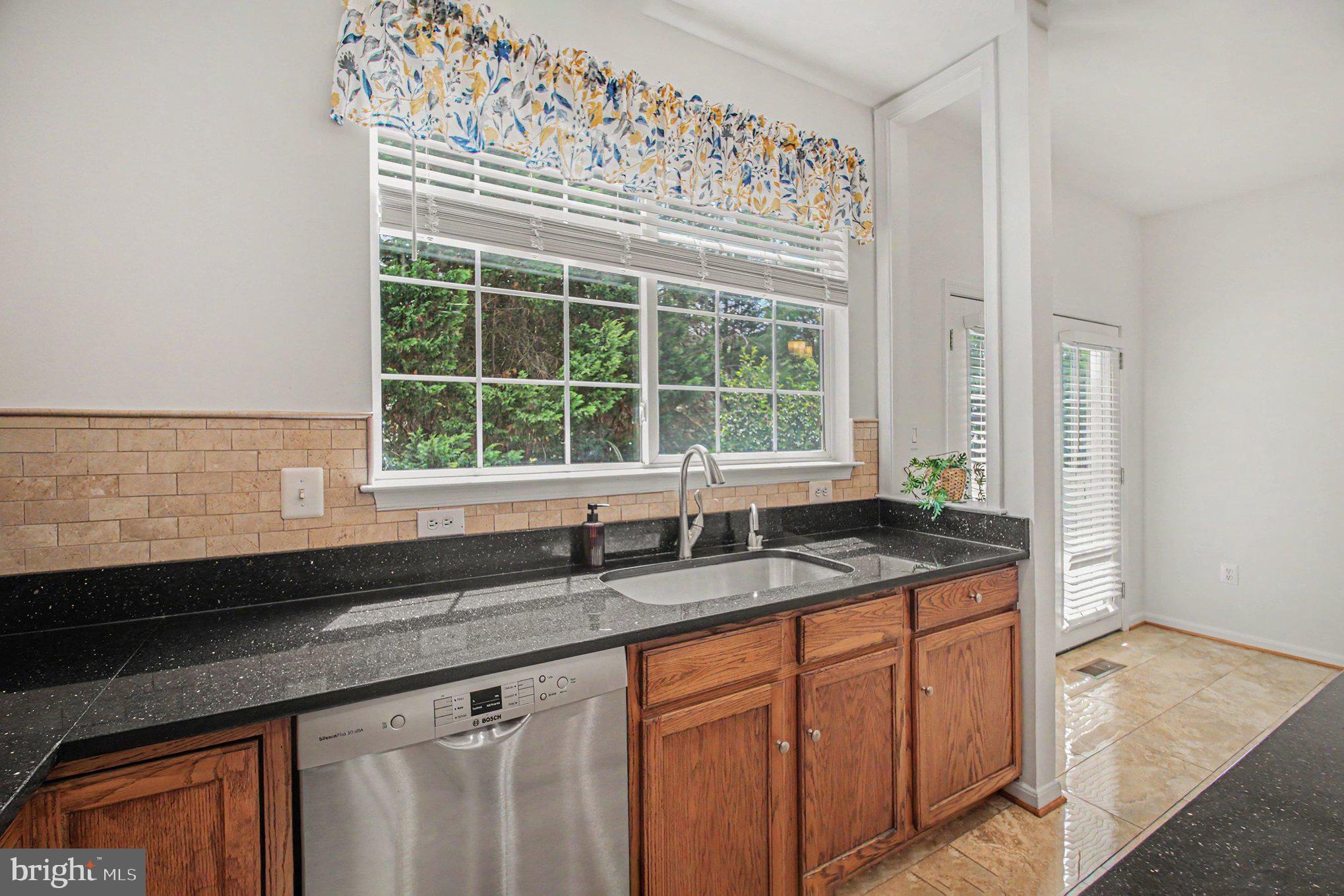 BLOOMS CROSSING VILLAGE - Residential