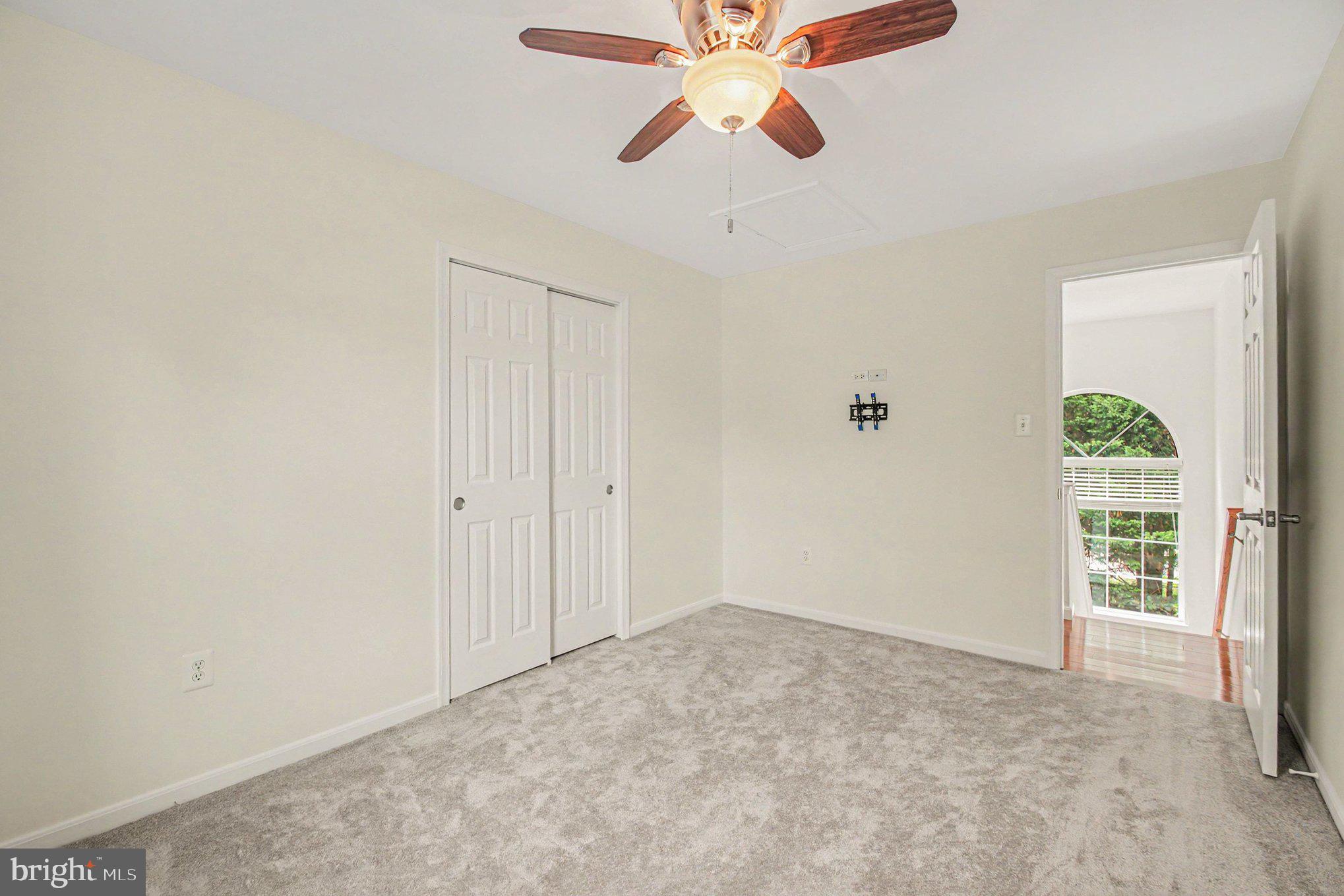 BLOOMS CROSSING VILLAGE - Residential