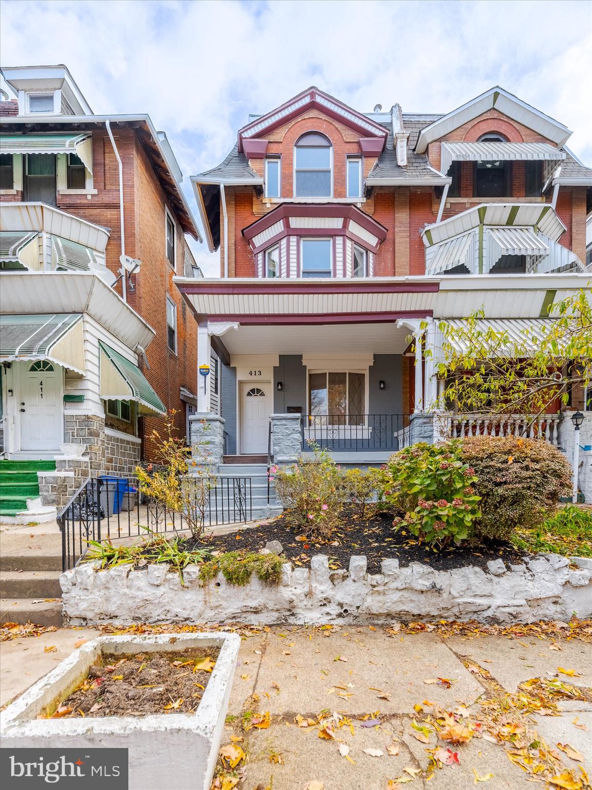 GARDEN COURT - Residential