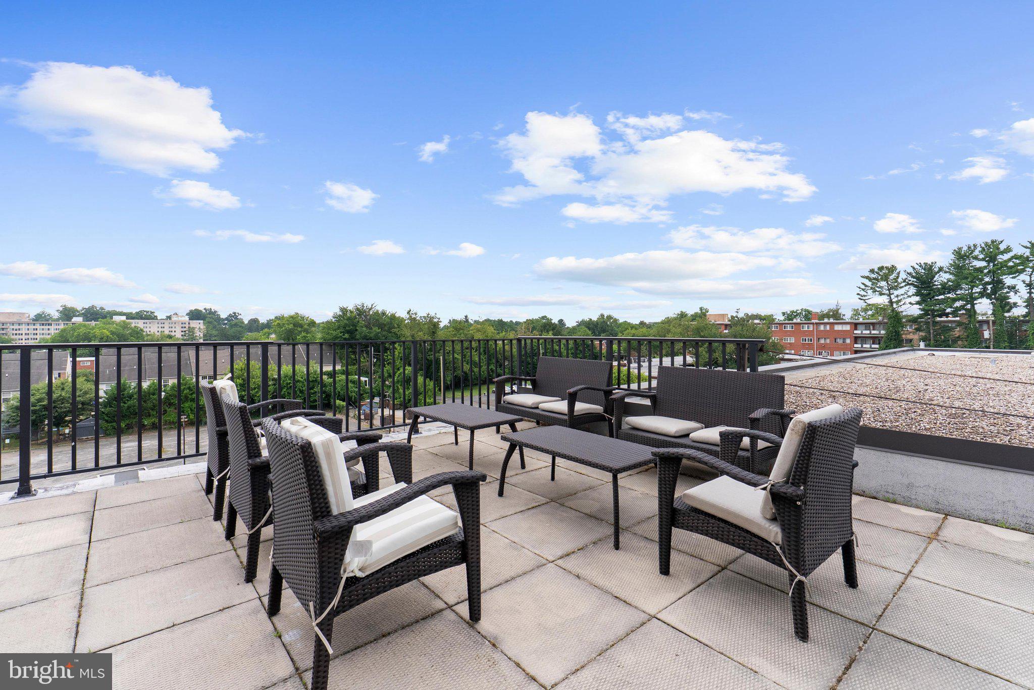 THE IMPERIAL - Residential