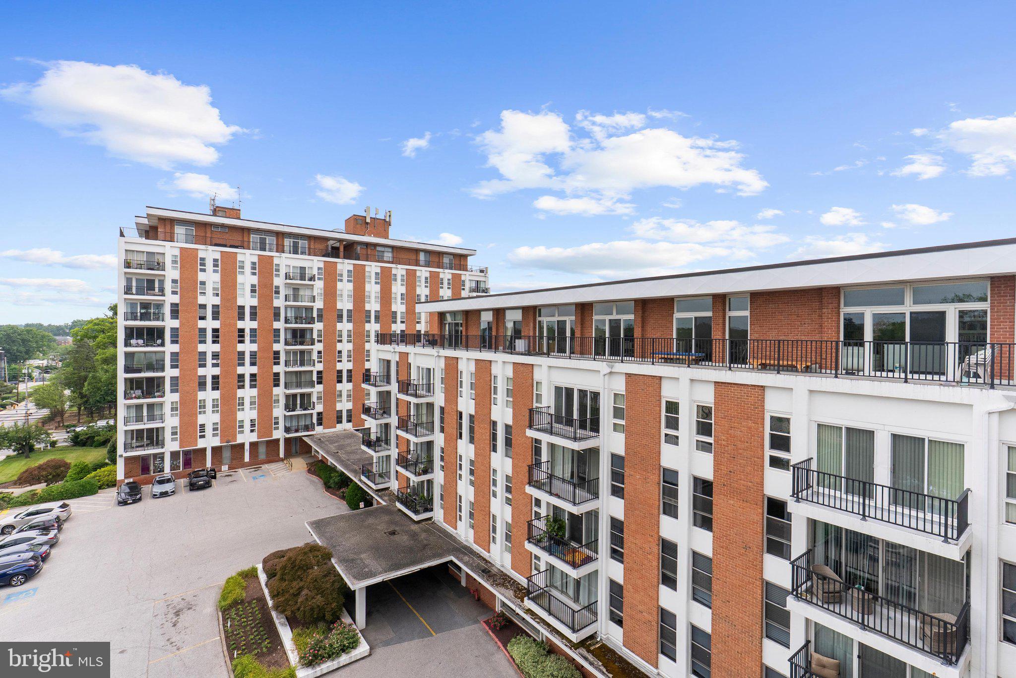THE IMPERIAL - Residential