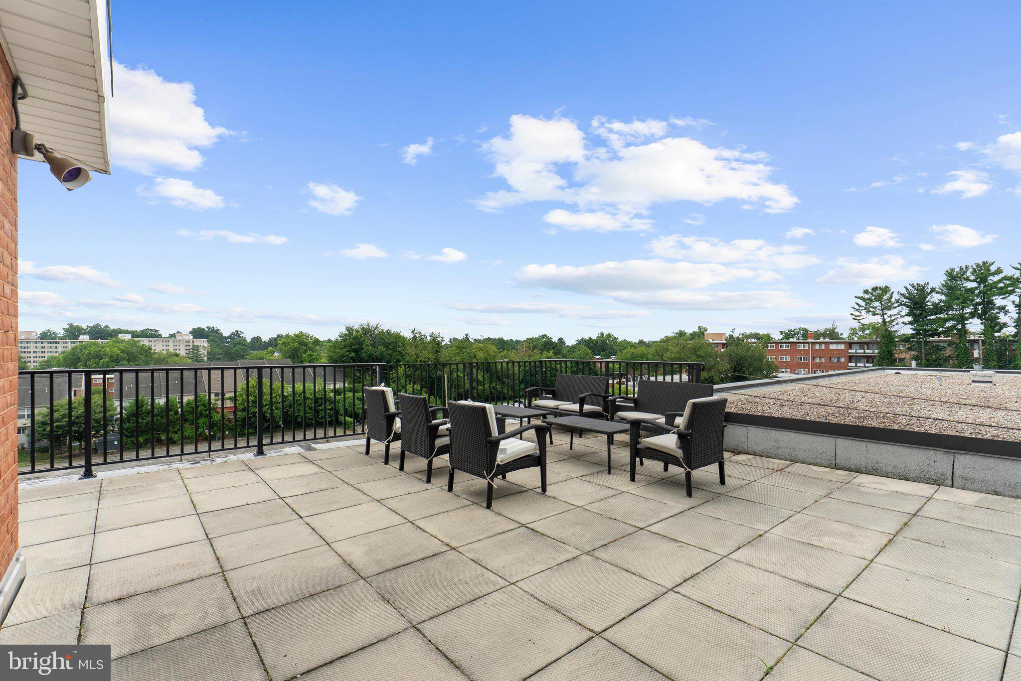 THE IMPERIAL - Residential