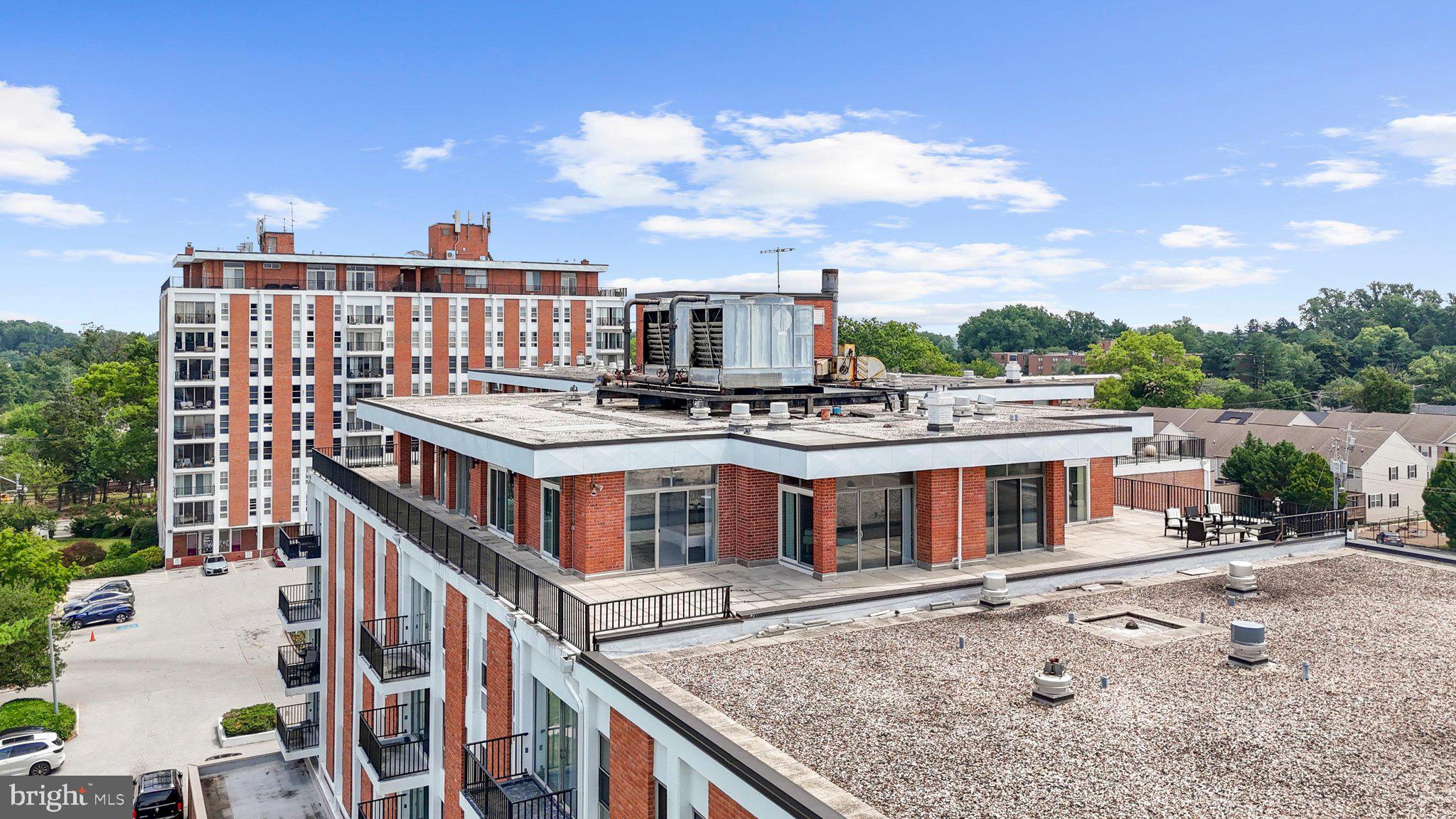 THE IMPERIAL - Residential