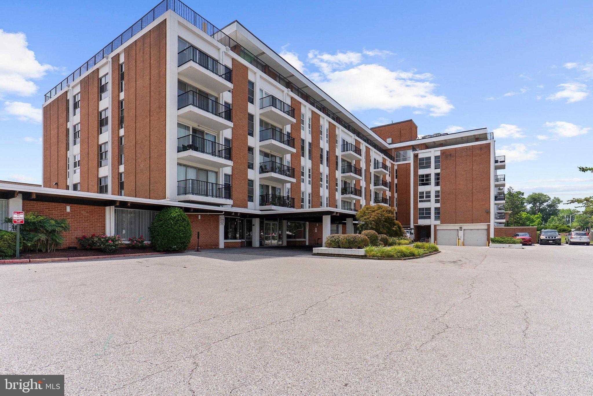 THE IMPERIAL - Residential