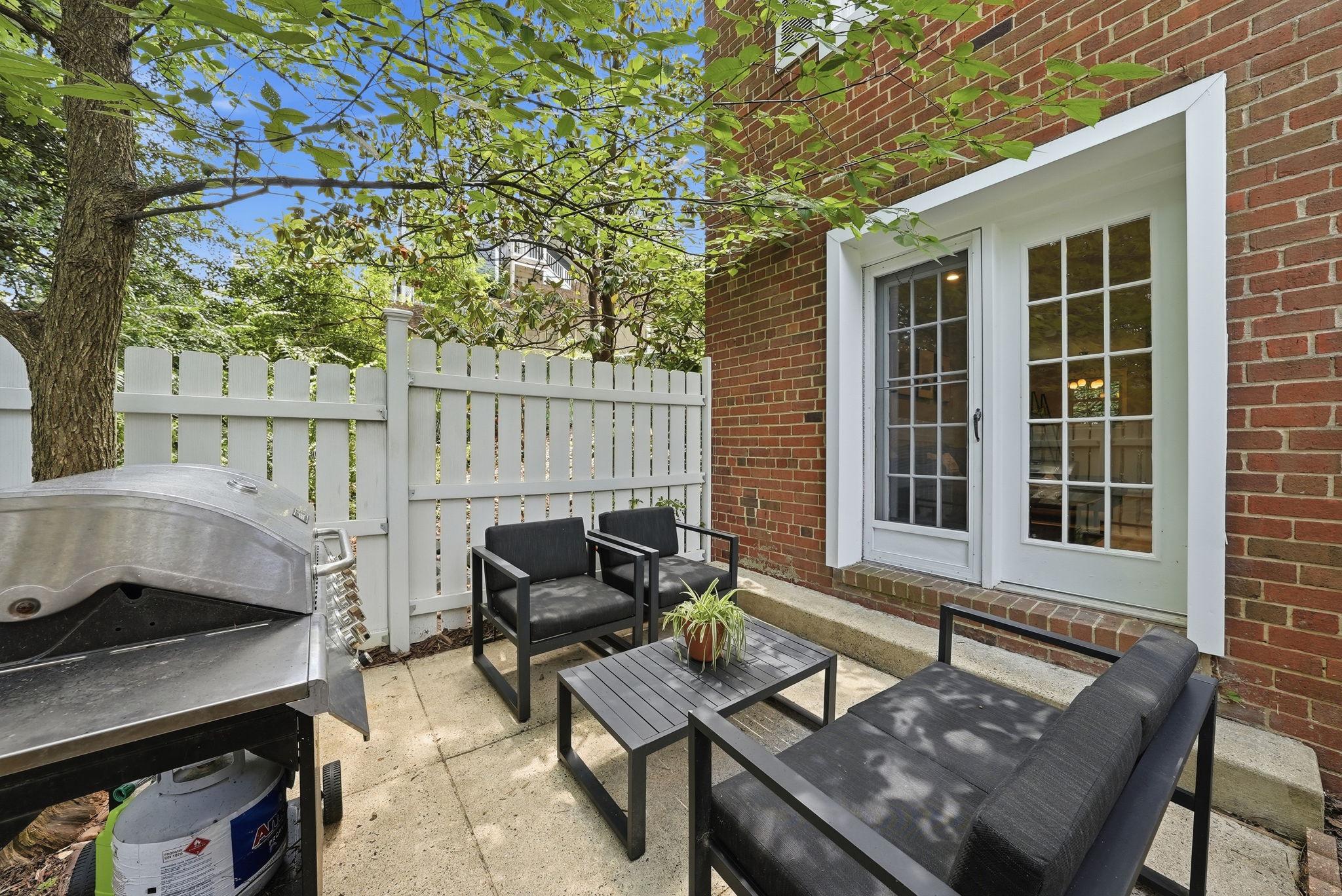 THE ARLINGTON - Residential