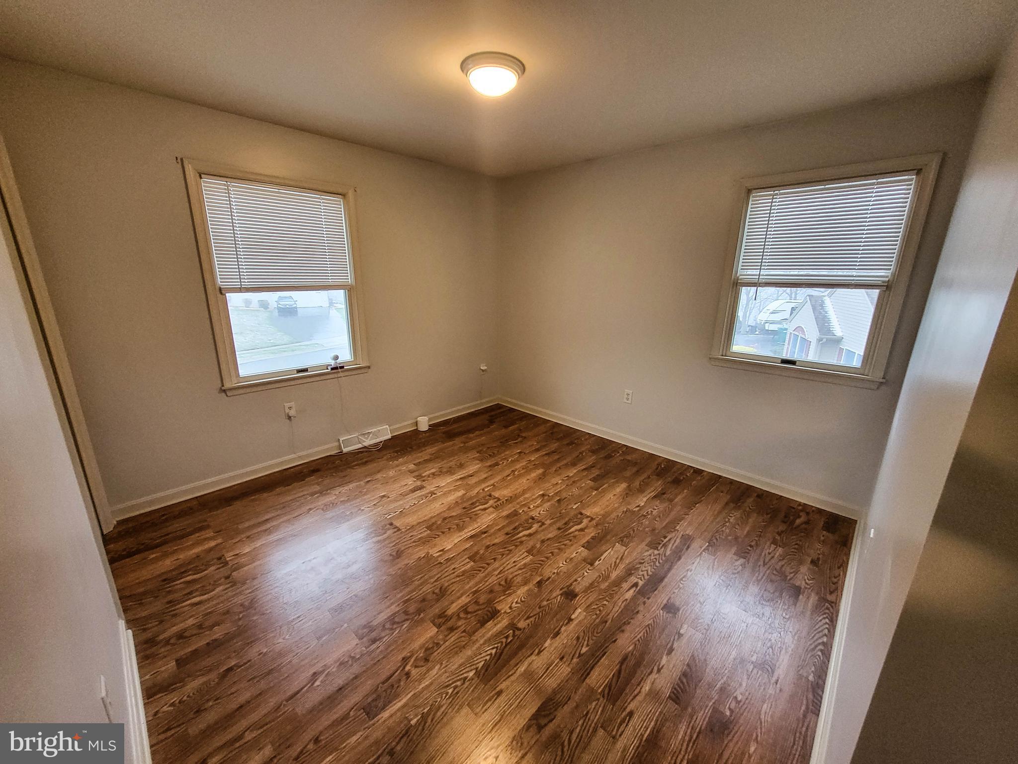 HICKORY RIDGE - Residential