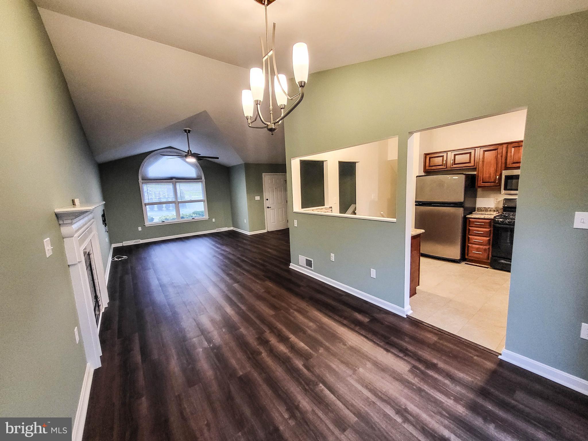 HICKORY RIDGE - Residential