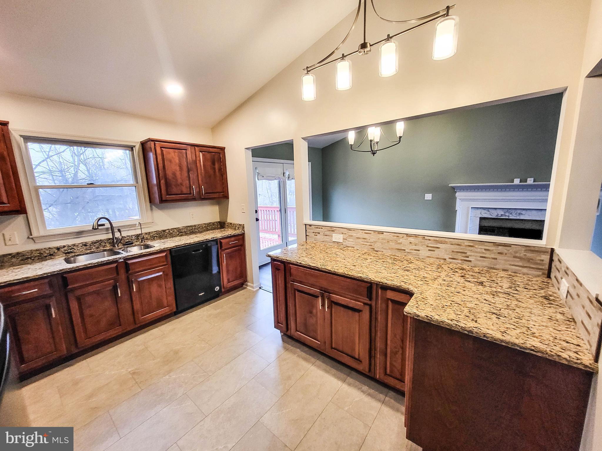 HICKORY RIDGE - Residential