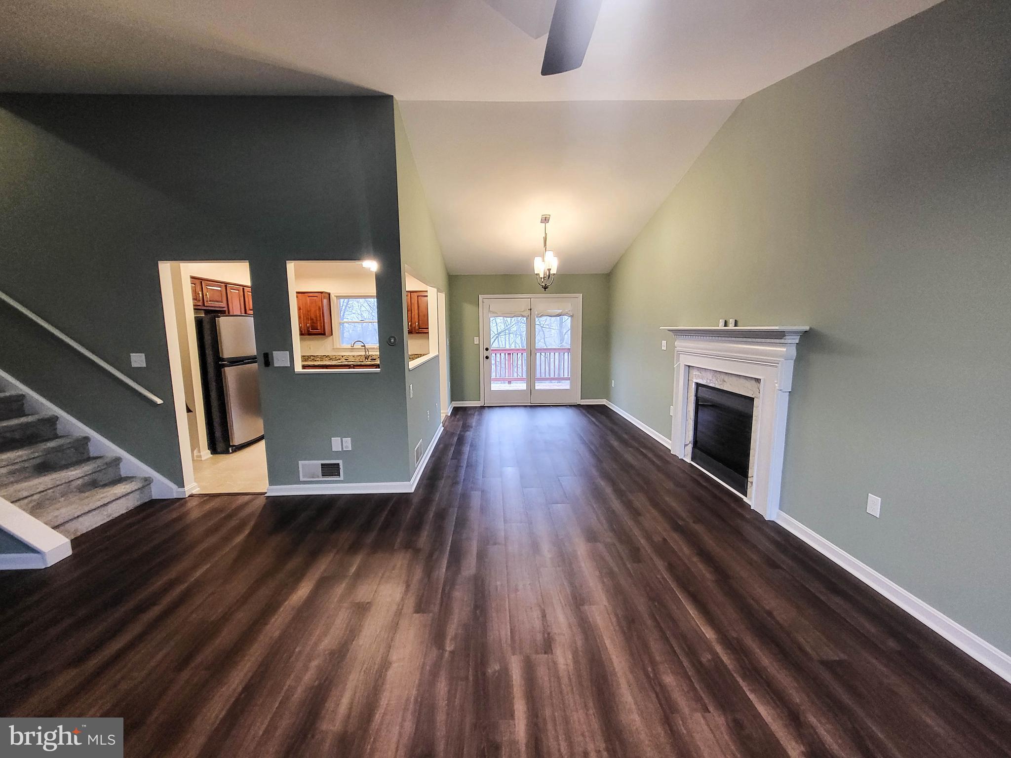 HICKORY RIDGE - Residential