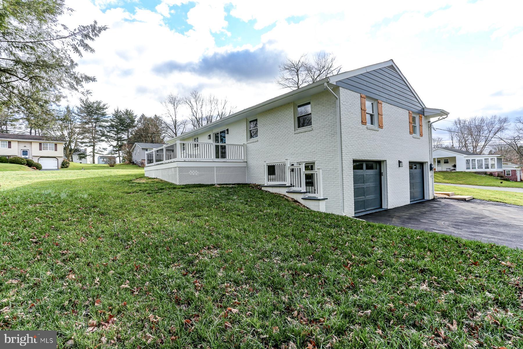LAMPETER STRASBURG - Residential