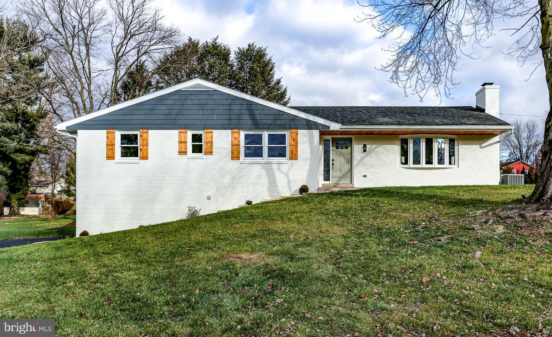 LAMPETER STRASBURG - Residential