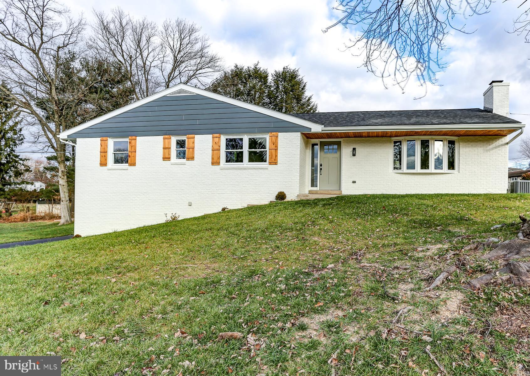 LAMPETER STRASBURG - Residential