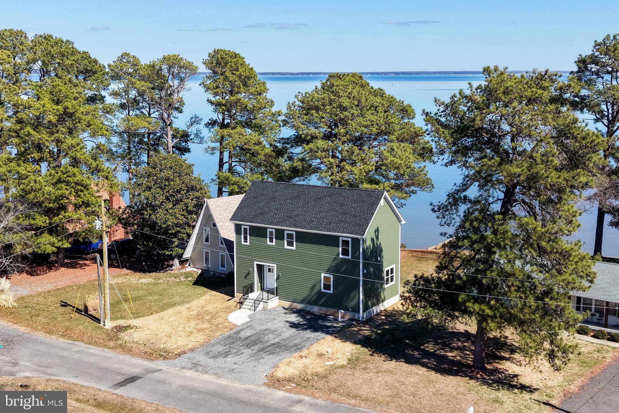 WESTMORELAND SHORES - Residential