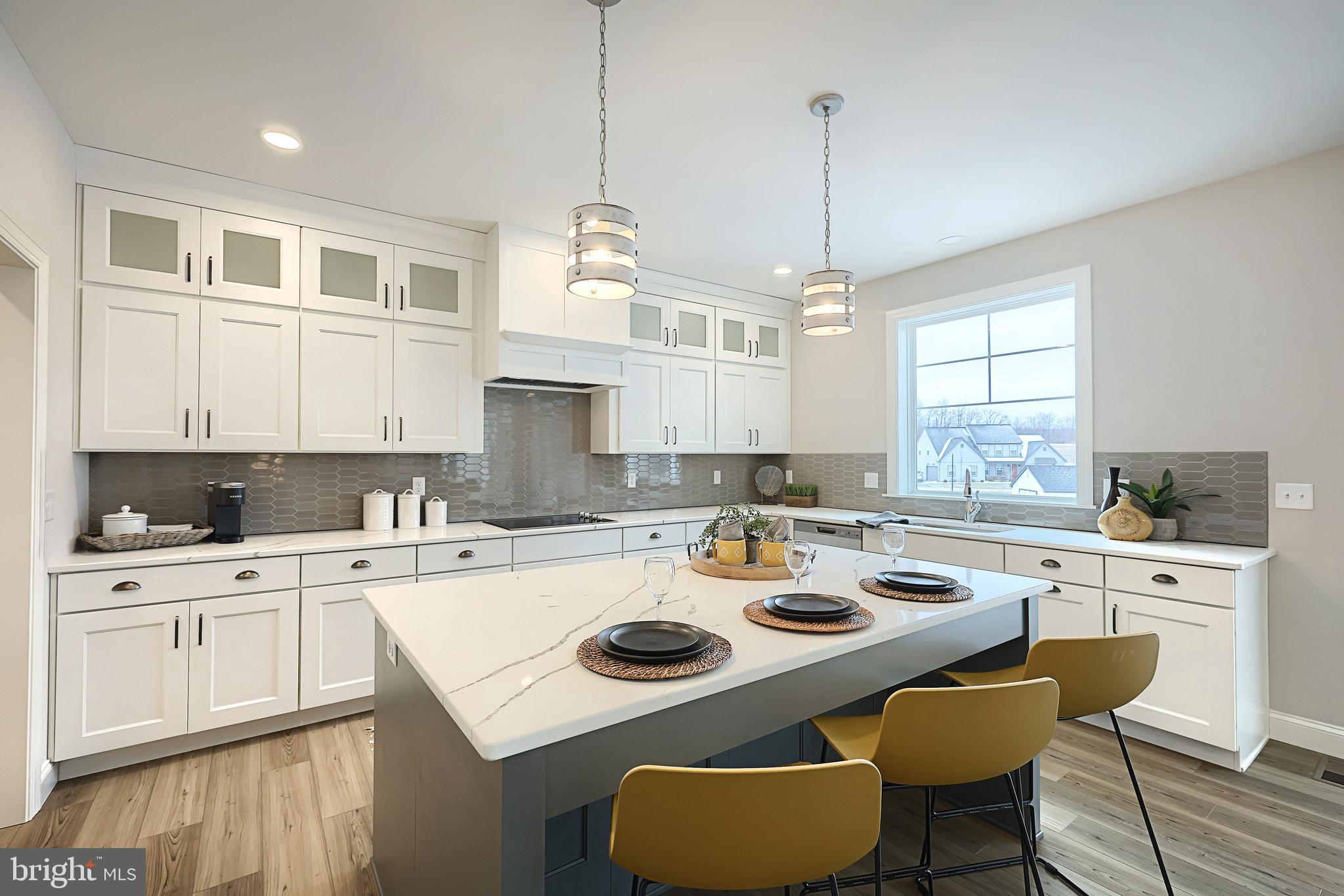 HAWK VALLEY - Residential
