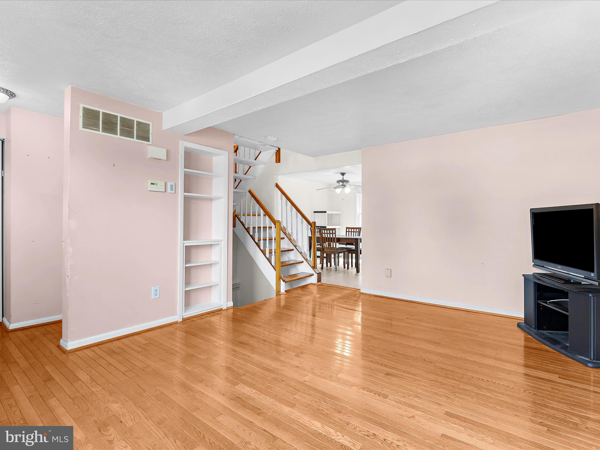 CHESTERFIELD - Residential