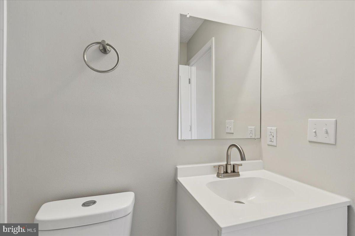 SOUTH HAMPTON - Residential