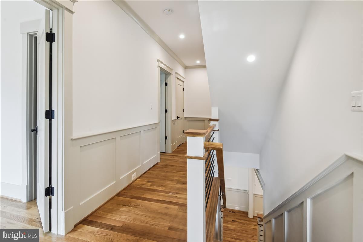 GLENBROOK VILLAGE - Residential