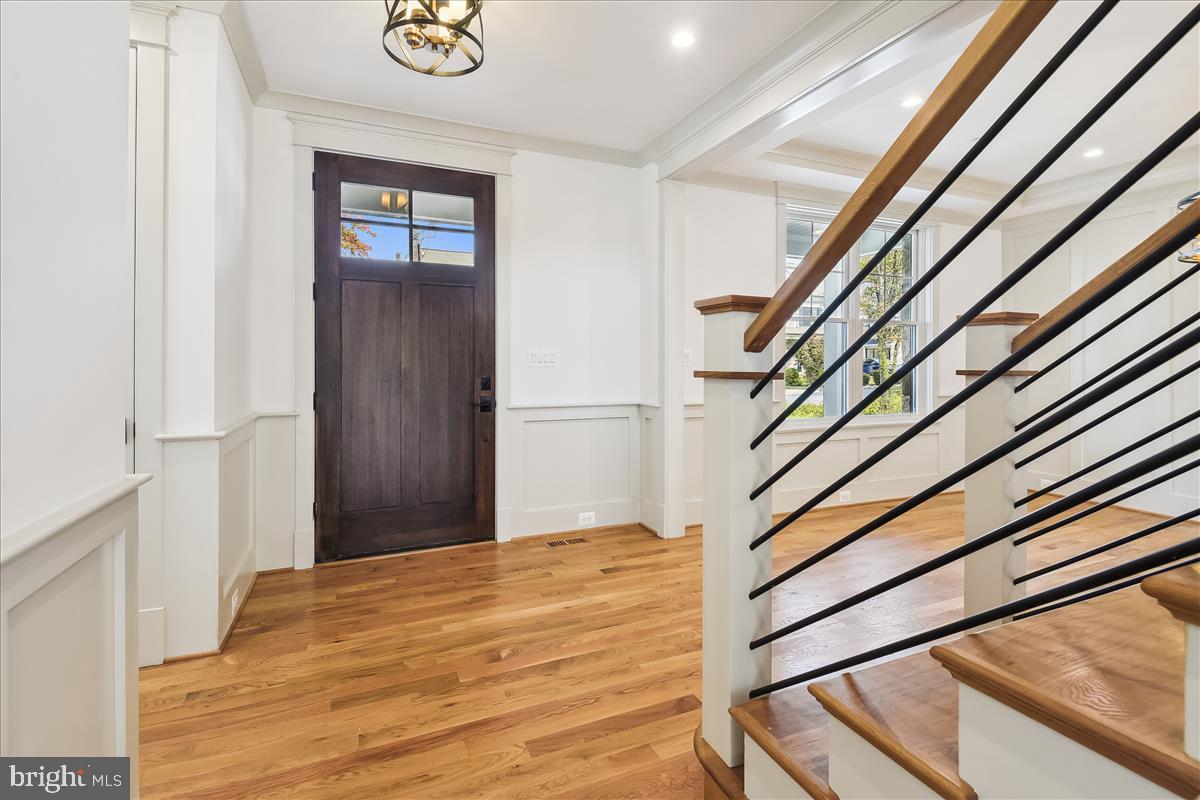 GLENBROOK VILLAGE - Residential