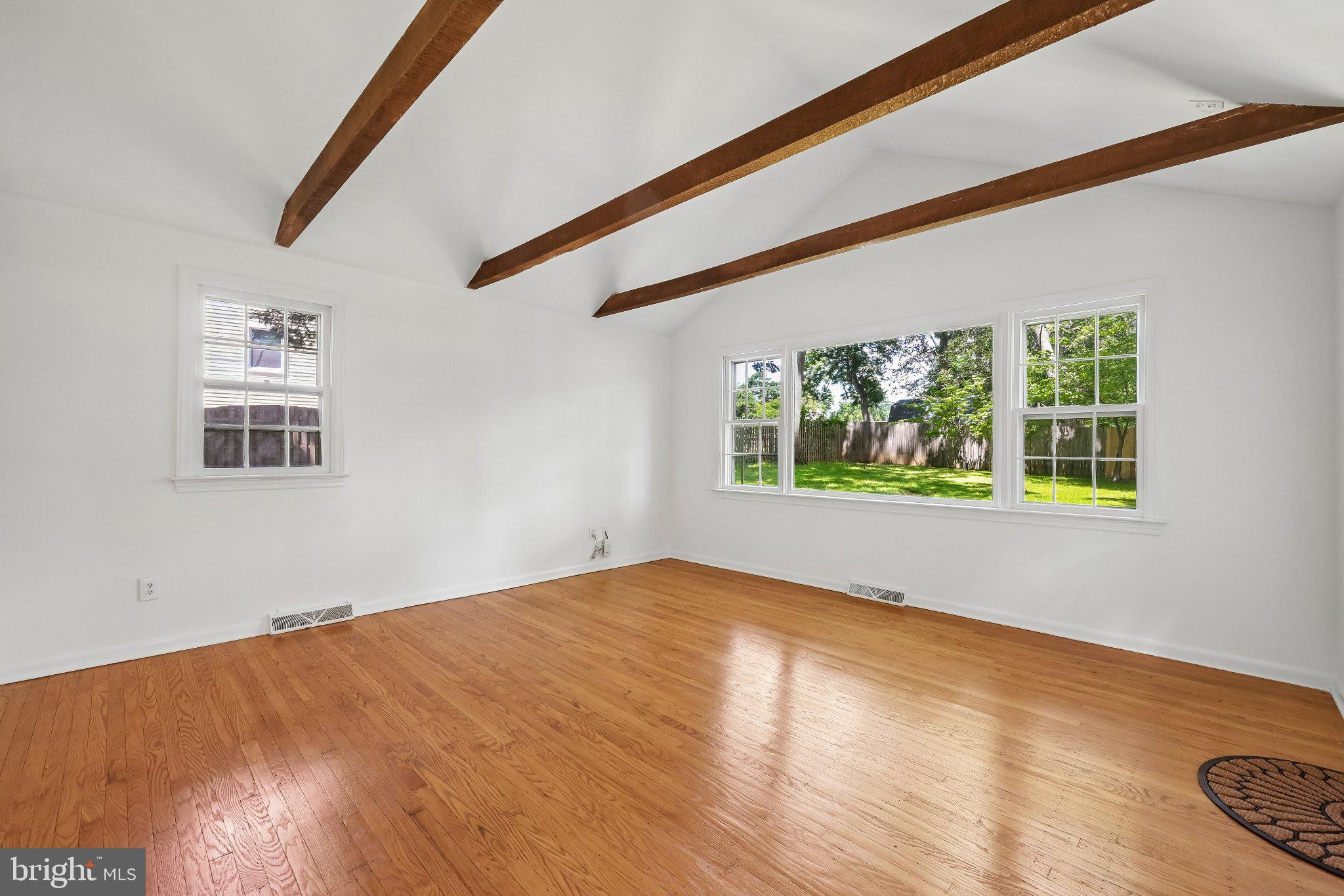BERWYN DOWNS - Residential