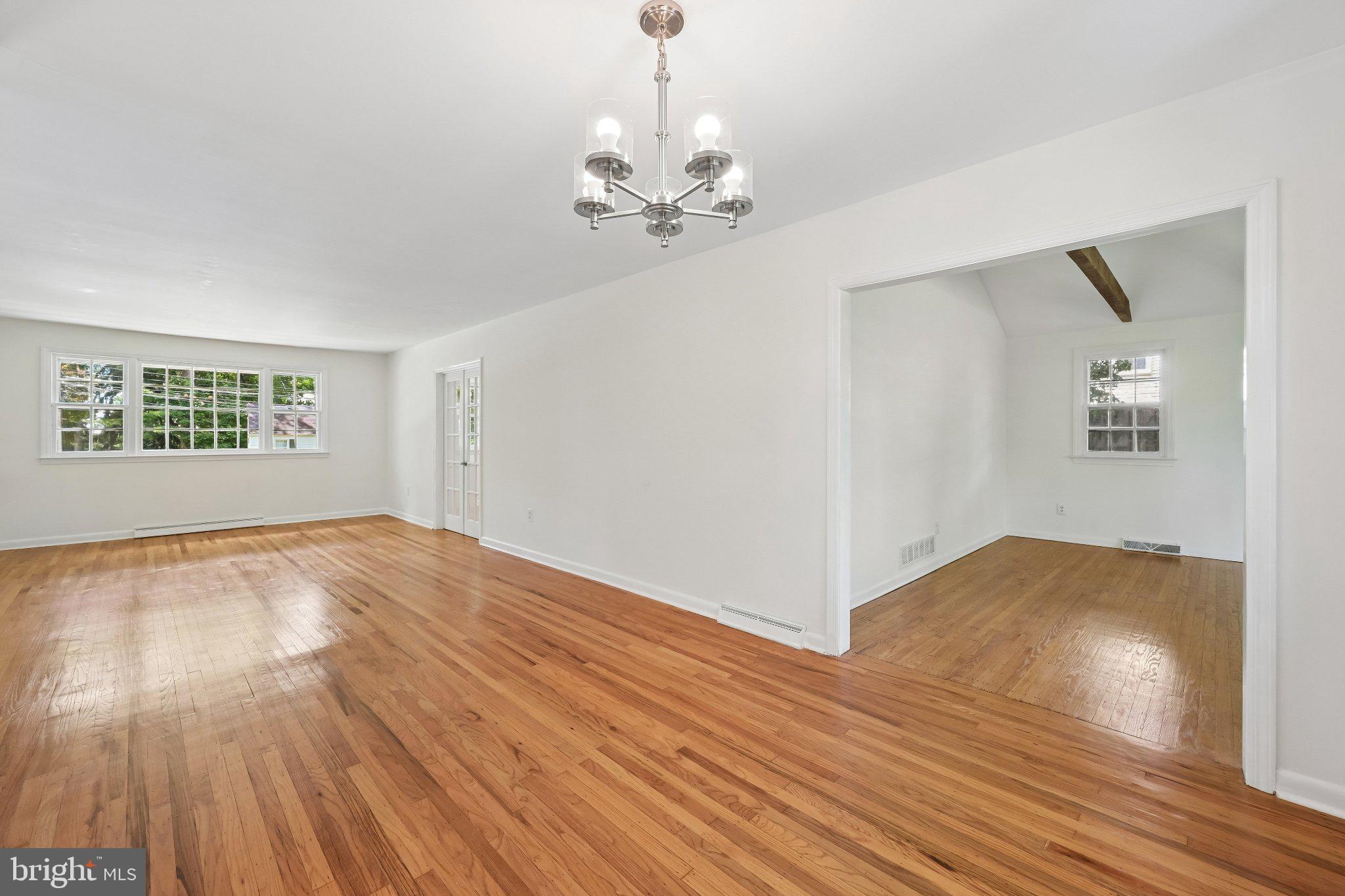 BERWYN DOWNS - Residential