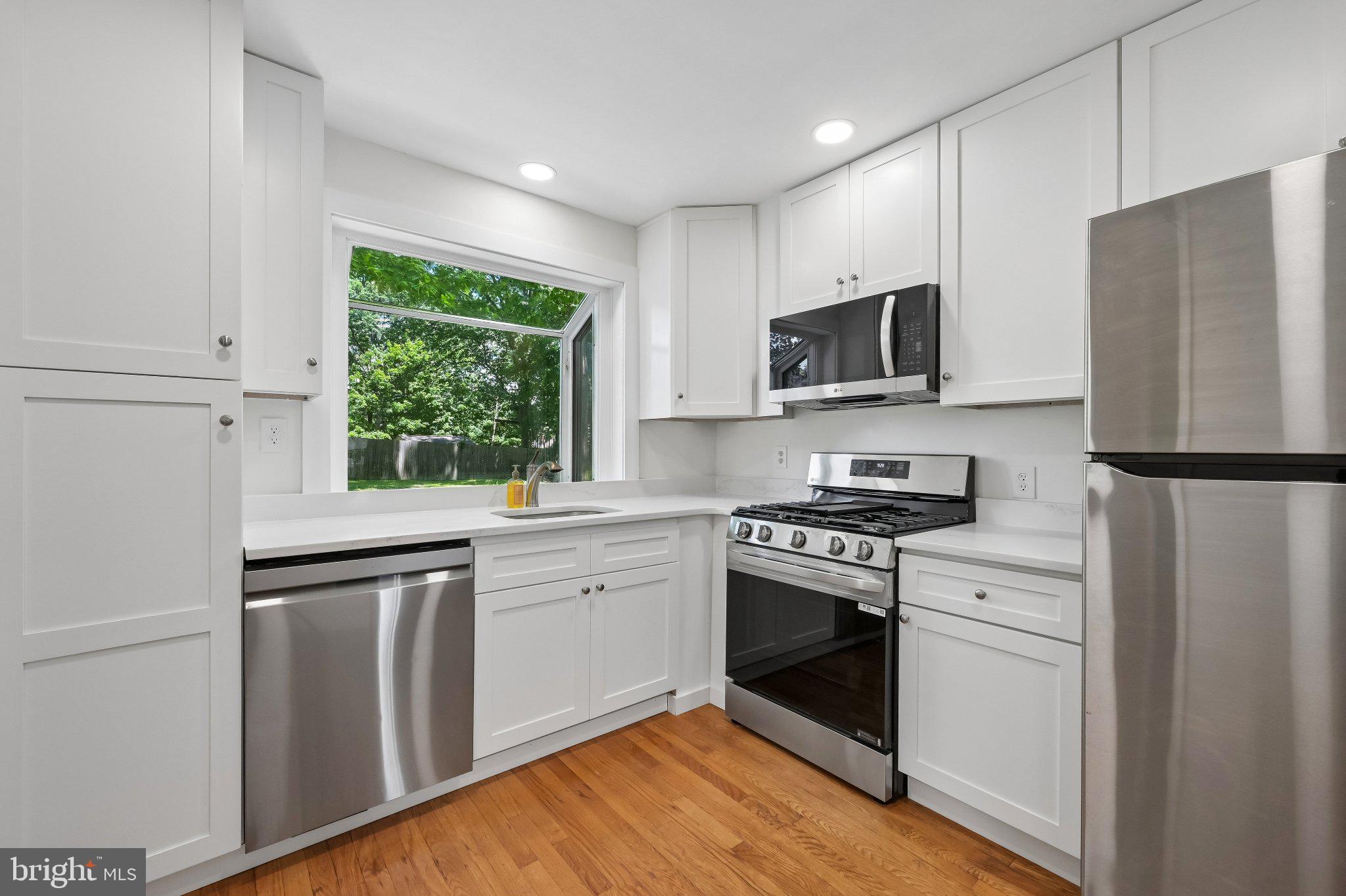 BERWYN DOWNS - Residential
