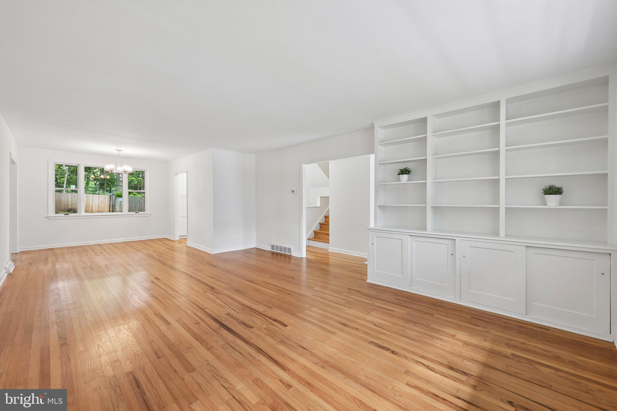 BERWYN DOWNS - Residential