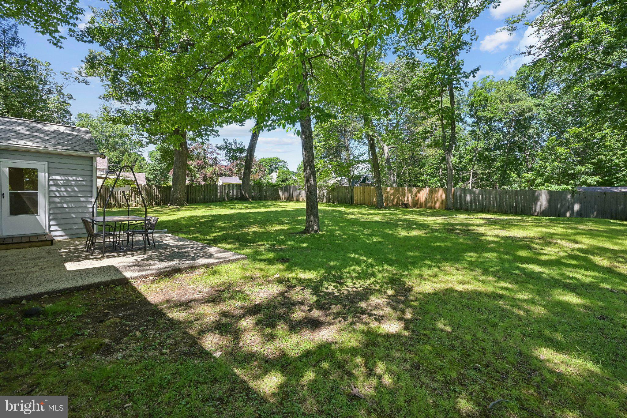 BERWYN DOWNS - Residential