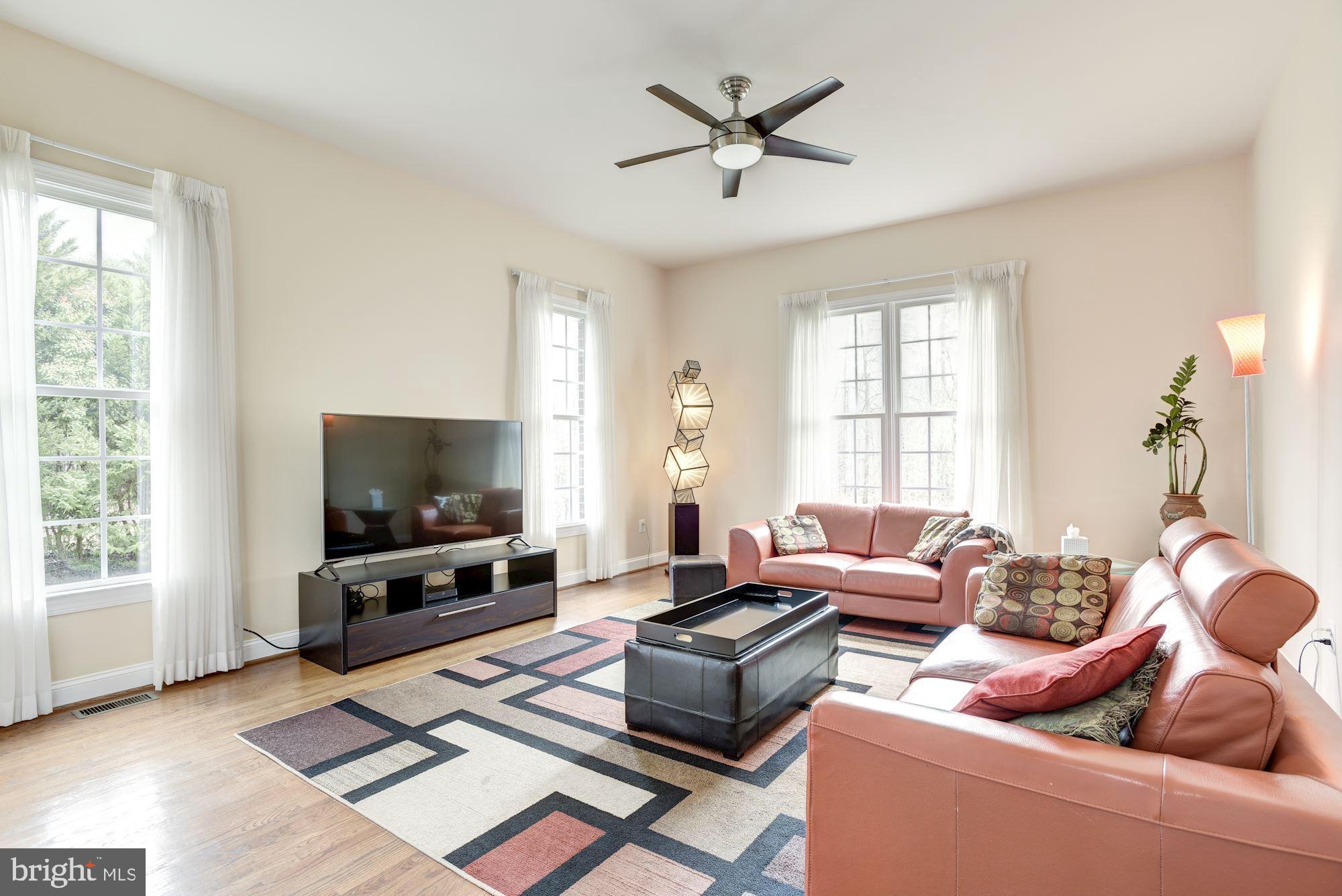 WOLF RUN SHOALS - Residential