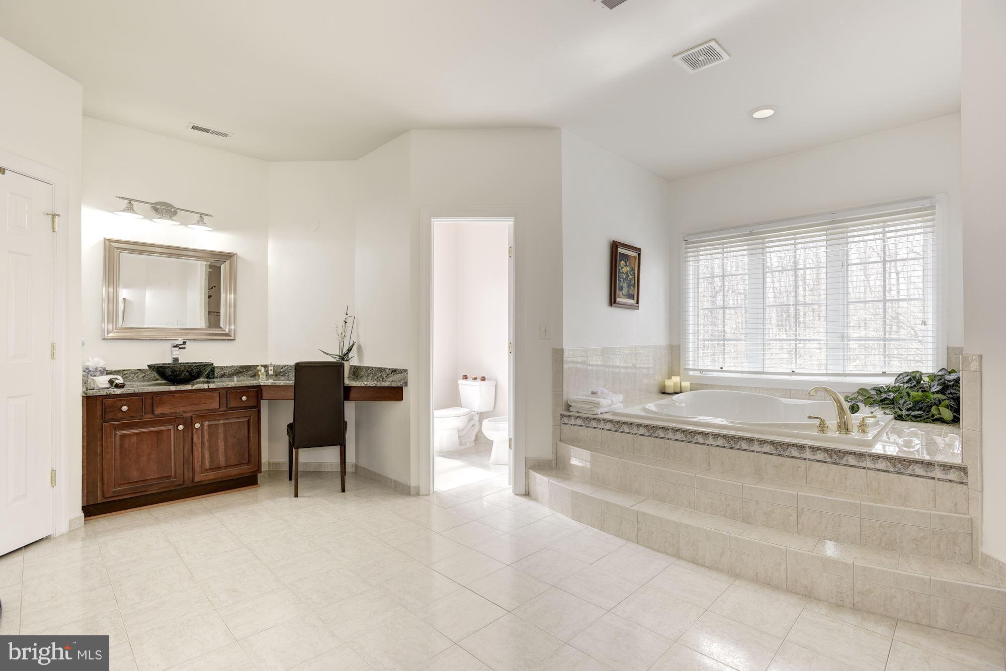 WOLF RUN SHOALS - Residential