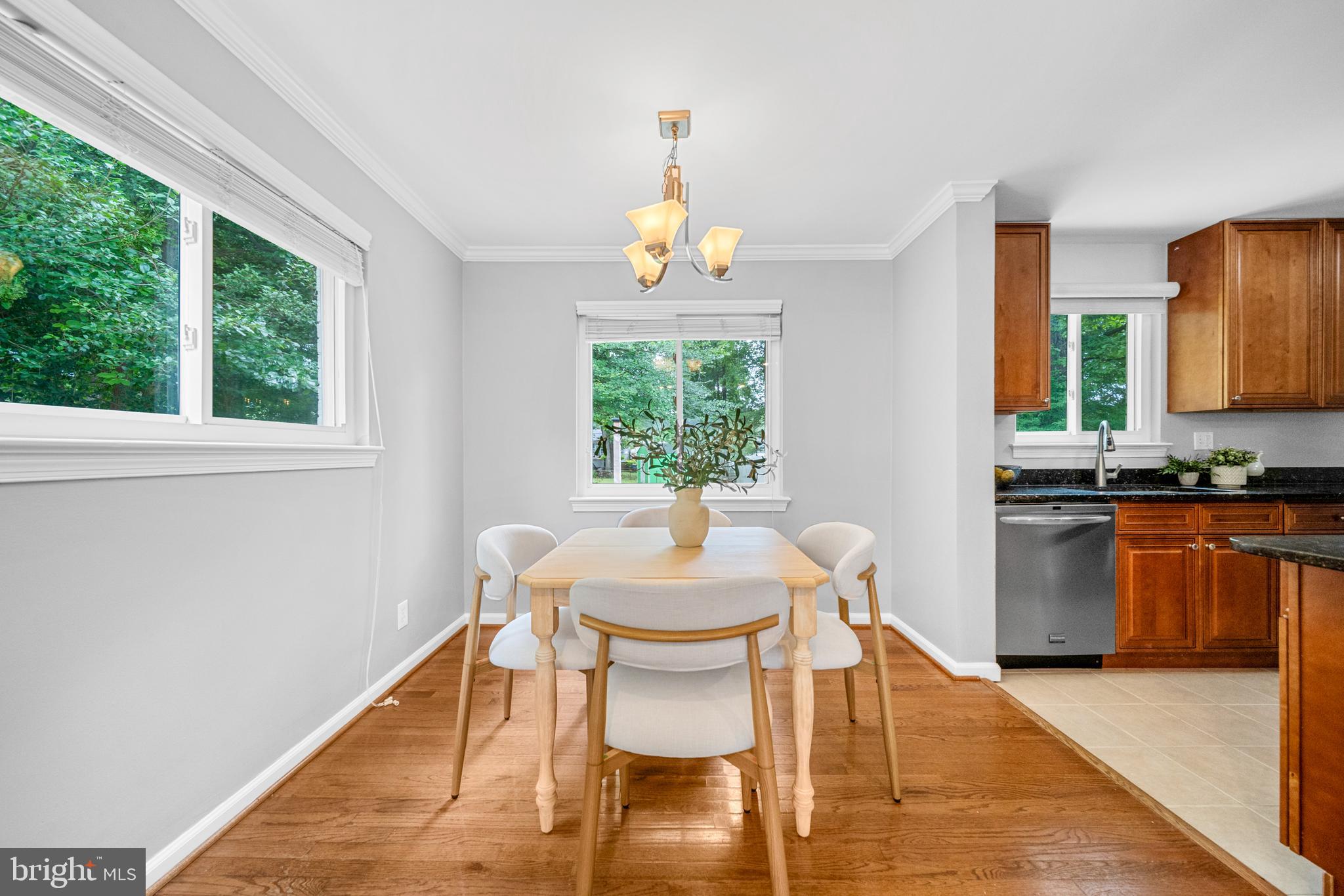 BROYHILL PARK - Residential