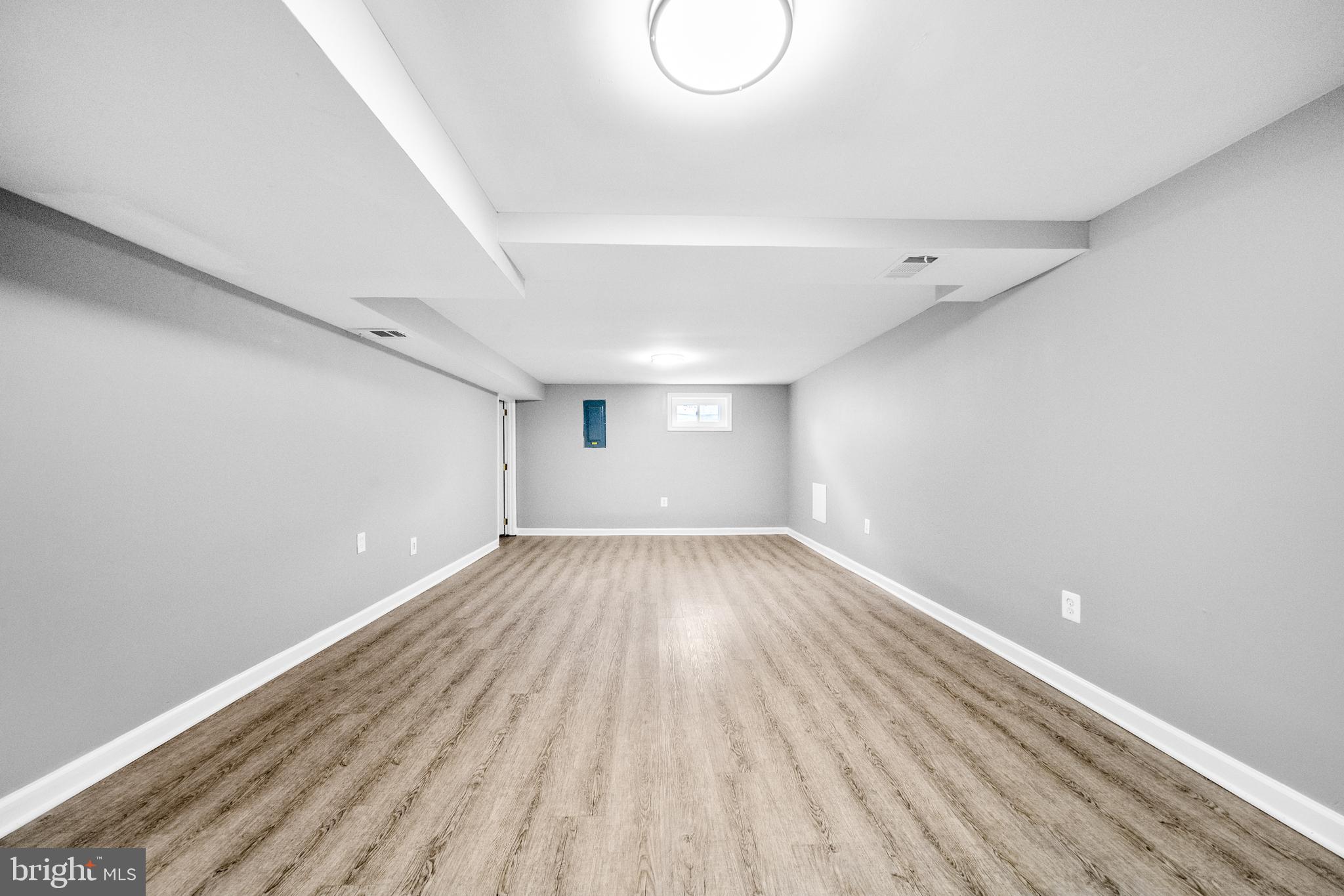 BROYHILL PARK - Residential