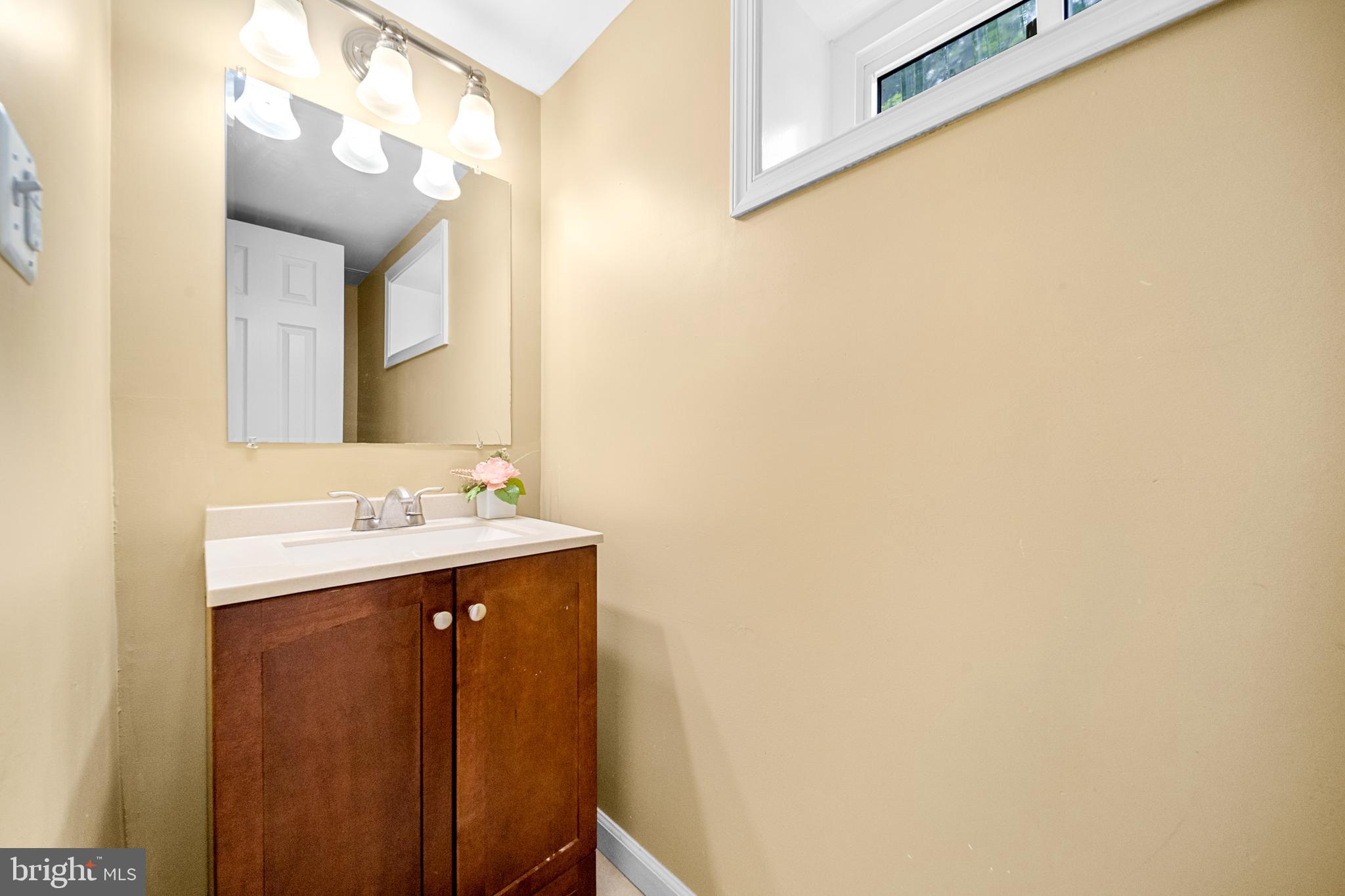 BROYHILL PARK - Residential